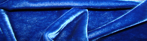 Как стирать платье из бархата